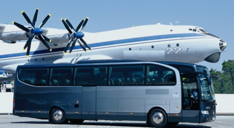 В Будапешт автобусом, а далі на літак!